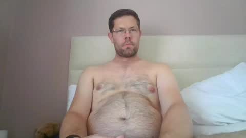 Snapshot of britguy6985 chatting on 06/19/26, 11:58 britguy6985 online show from 06/19/26, 11:58
