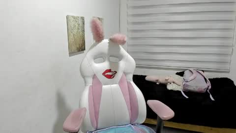 Snapshot of brith_ness chatting on 06/02/26, 03:08 Brith ness online show from 06/02/26, 03:08