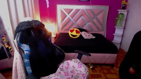 Snapshot of brithany_smiith_ chatting on 12/10/24, 09:55 britany online show from 12/10/24, 09:55