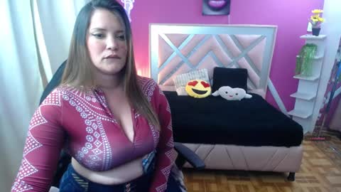 Snapshot of brithany_smiith_ chatting on 12/15/24, 04:29 britany online show from 12/15/24, 04:29