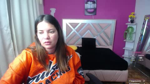 Snapshot of brithany_smiith_ chatting on 12/28/24, 05:23 britany online show from 12/28/24, 05:23