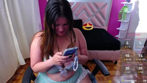 Snapshot of brithany_smiith_ chatting on 01/05/25, 02:52 britany online show from 01/05/25, 02:52
