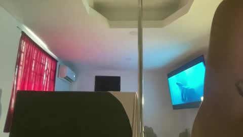 Snapshot of brithneysquirt chatting on 03/02/25, 03:37 brithneysquirt online show from 03/02/25, 03:37