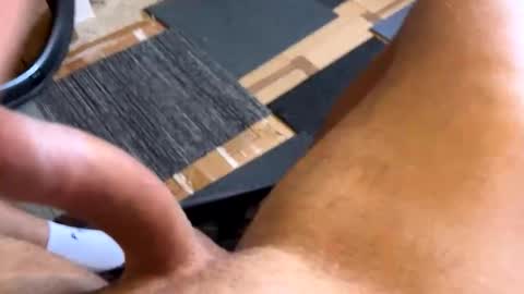 Snapshot of british_big9870 chatting on 04/16/26, 08:59 british_big9870 online show from 04/16/26, 08:59