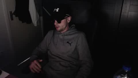 Snapshot of britishbigdick_ chatting on 09/29/25, 06:24 britishbigdick_ online show from 09/29/25, 06:24