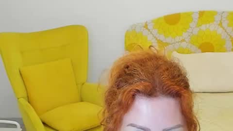 Snapshot of britishmilfpenelope chatting on 03/23/26, 12:53 Penelope online show from 03/23/26, 12:53