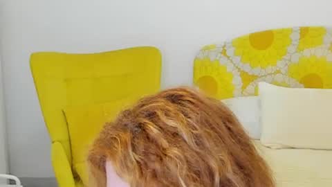 Snapshot of britishmilfpenelope chatting on 07/14/26, 03:22 Penelope online show from 07/14/26, 03:22
