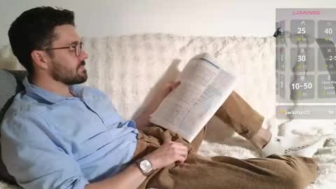 Snapshot of britishpoet chatting on 05/04/26, 08:16 Callum online show from 05/04/26, 08:16