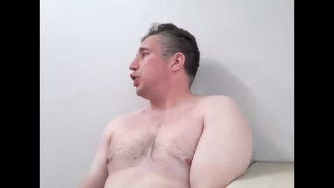 Snapshot of britishricky chatting on 04/10/26, 03:23 BritishRicky online show from 04/10/26, 03:23