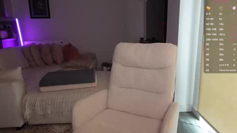 Snapshot of britishsofia chatting on 03/22/26, 03:26 British Sofia online show from 03/22/26, 03:26