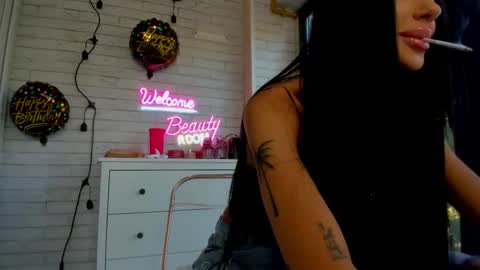 britney_charm online show from 09/19/25, 06:15