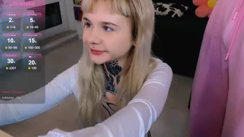 Britney online show from 03/25/26, 07:09