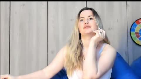 Snapshot of britney_night chatting on 01/31/26, 07:11 Betty Lara-real name online show from 01/31/26, 07:11