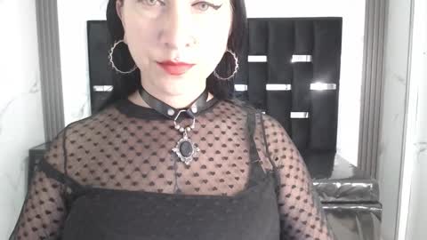 Britney  online show from 02/10/26, 02:37