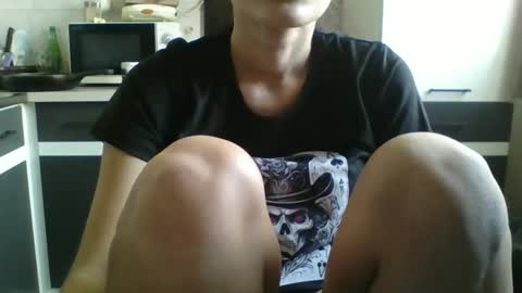 Snapshot of britneyamy chatting on 03/04/25, 01:59 Britney online show from 03/04/25, 01:59