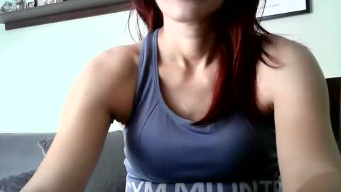 Snapshot of britneyamy chatting on 09/15/25, 09:53 Britney online show from 09/15/25, 09:53