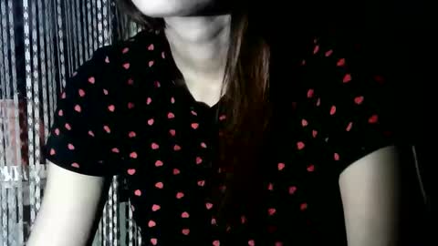 Snapshot of britneyamy chatting on 12/17/25, 10:27 Britney online show from 12/17/25, 10:27