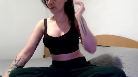 Britney online show from 02/09/26, 10:30