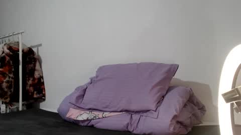 Britney online show from 02/27/26, 07:36