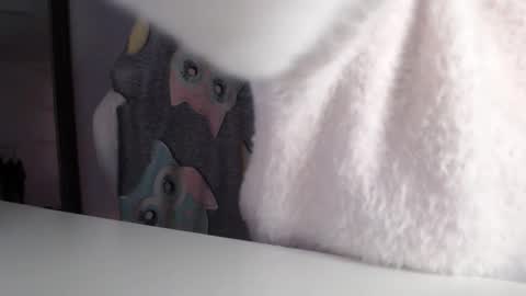 Britney online show from 03/18/26, 08:06