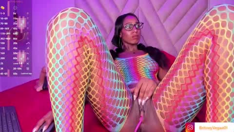 Britney online show from 02/11/25, 03:08