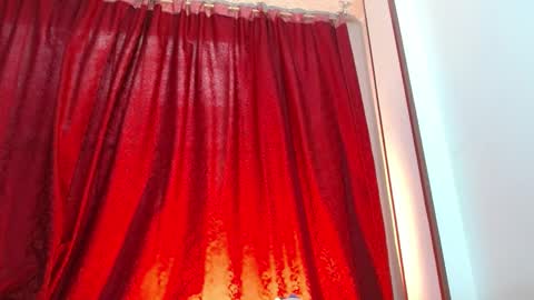 maru miaw   Please help me to reach 100 thumbs up online show from 02/11/25, 12:58