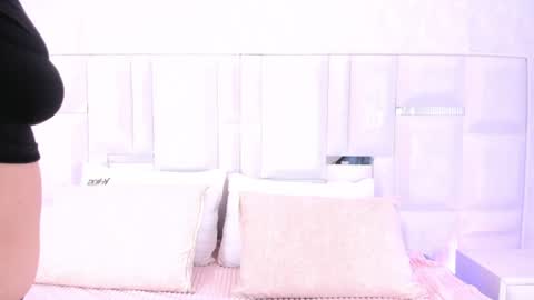 Snapshot of brittany_muse chatting on 06/27/26, 12:44 brittany_muse online show from 06/27/26, 12:44