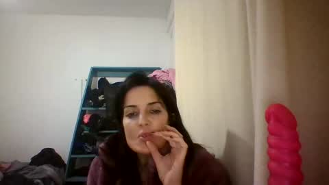 Snapshot of brittanylove1508 chatting on 05/27/26, 01:57 Brittany Love online show from 05/27/26, 01:57