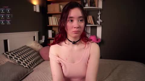 Lina online show from 11/12/25, 11:43