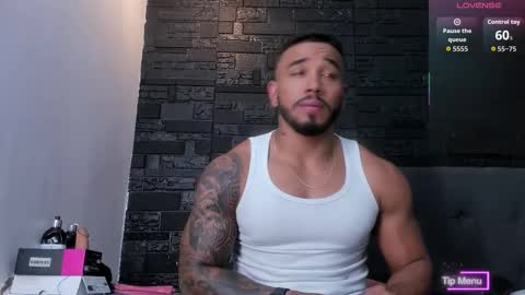 Snapshot of brock_hurn chatting on 11/11/25, 09:04 brock_hurn online show from 11/11/25, 09:04