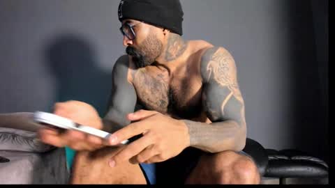 Snapshot of brockhurn_ chatting on 10/01/25, 05:41 brockhurn_ online show from 10/01/25, 05:41