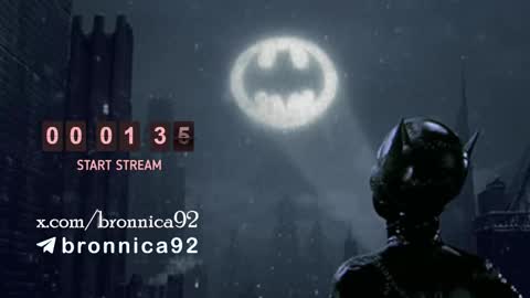 Snapshot of bronnica chatting on 12/21/25, 03:08 Anna online show from 12/21/25, 03:08