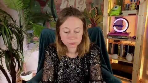 Brooke online show from 11/05/25, 08:53