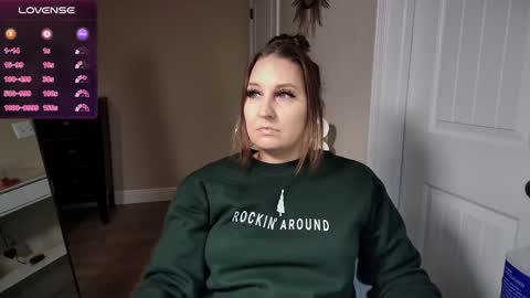 brookebee online show from 12/19/24, 12:13