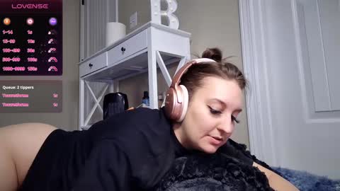 brookebee online show from 01/23/25, 08:15