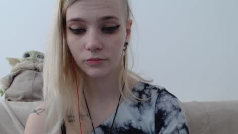 brookewylde_20 online show from 03/22/26, 12:19