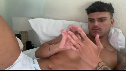 Snapshot of brooklyntay chatting on 04/21/26, 02:37 BrooklynTay online show from 04/21/26, 02:37