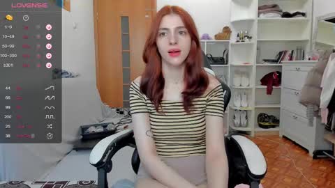 Snapshot of broosnica1 chatting on 05/13/26, 08:23 broosnica1 online show from 05/13/26, 08:23