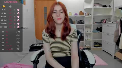 Snapshot of broosnica1 chatting on 05/20/26, 09:04 broosnica1 online show from 05/20/26, 09:04