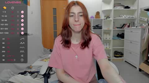 Snapshot of broosnica1 chatting on 05/30/26, 08:11 broosnica1 online show from 05/30/26, 08:11