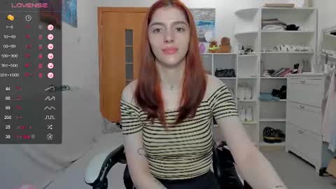 Snapshot of broosnica1 chatting on 06/23/26, 06:22 broosnica1 online show from 06/23/26, 06:22