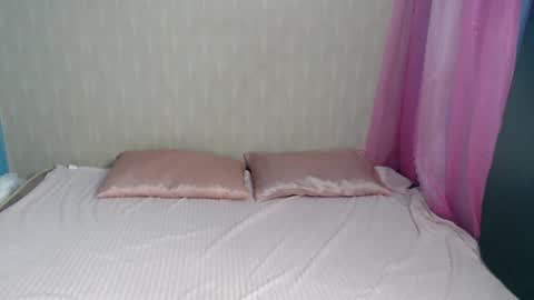 Snapshot of brown_sugar143 chatting on 07/18/26, 06:17 brown_sugar143 online show from 07/18/26, 06:17