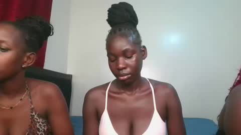 Snapshot of brown_sugar4 chatting on 05/13/26, 05:32 brown_sugar4 online show from 05/13/26, 05:32