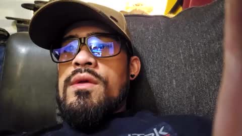 Snapshot of brownboyt chatting on 09/13/25, 07:52 brownboyt online show from 09/13/25, 07:52