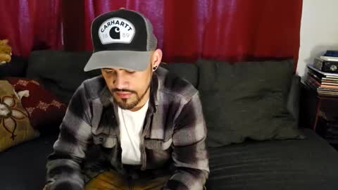 Snapshot of brownboyt chatting on 11/29/25, 07:39 brownboyt online show from 11/29/25, 07:39