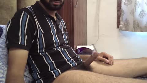 Snapshot of brownie_cake chatting on 04/27/26, 06:00 brownie_cake online show from 04/27/26, 06:00