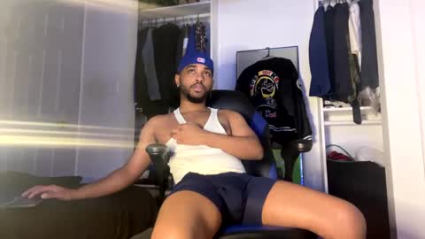 Brownskinshortyy online show from 12/17/24, 05:40