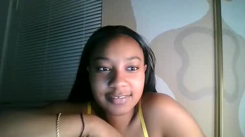 Snapshot of brownsugarcutie3 chatting on 05/01/26, 01:43 Brownsuagrcutie online show from 05/01/26, 01:43