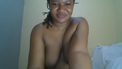 Snapshot of browny_kinky chatting on 12/25/24, 10:06 pitch online show from 12/25/24, 10:06