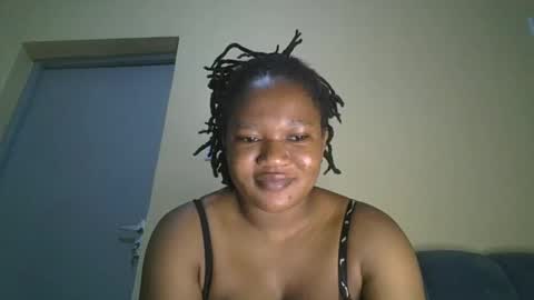 Snapshot of browny_kinky chatting on 12/27/24, 11:21 pitch online show from 12/27/24, 11:21